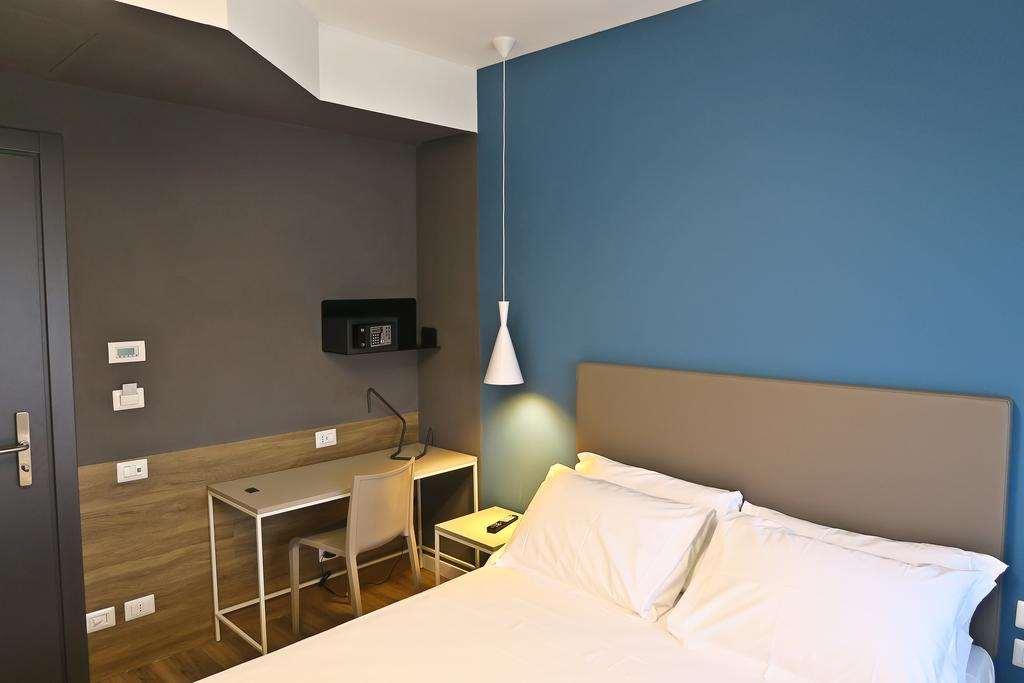 Hotel Corsi - Fiumicino Cameră foto